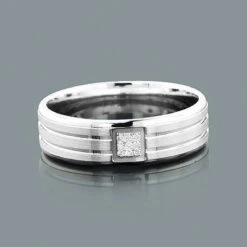 14K Rose Gold 0.05ct Round Diamond Wedding Band For Men